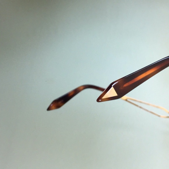 Victoria Beckham Sunglasses main image 4